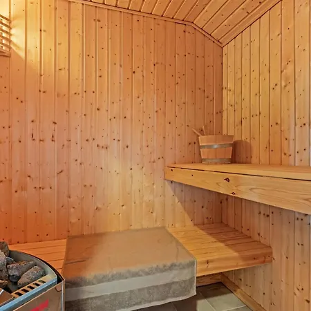 Dagny - 300m From The Sea By Interhome *