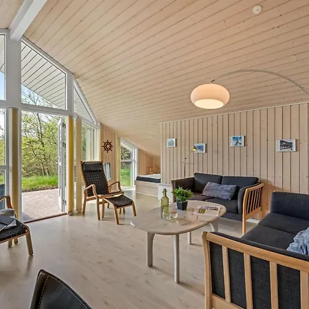 Semesterbostad Dagny - 300m From The Sea By Interhome