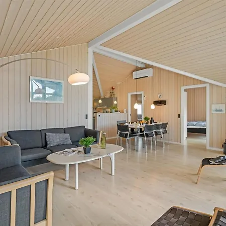 Dagny - 300m From The Sea By Interhome בית נופש *