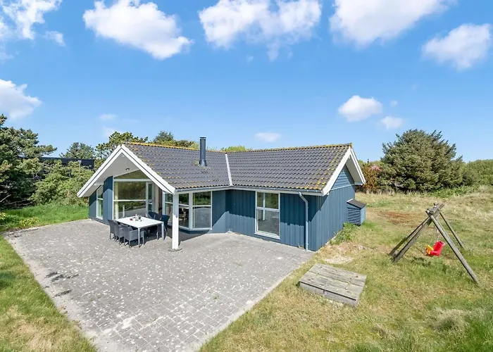 Holiday home Dagny - 300m From The Sea By Interhome