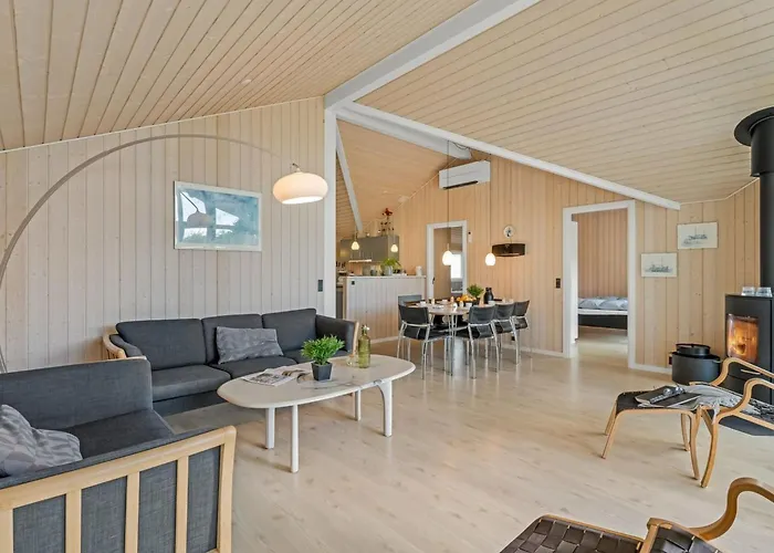 Dagny - 300m From The Sea By Interhome Holiday home *